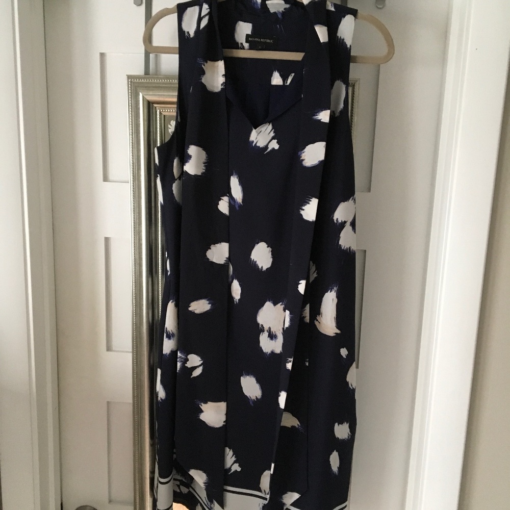 Banana Republic Navy dress size M Tall